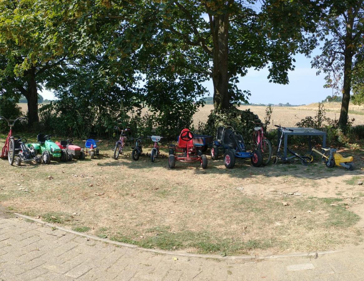 “In Oans Oefje” Parel in de polder! Appartement Lewedorp Buitenkant foto